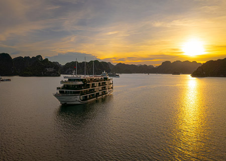 La Regina Grand Cruise