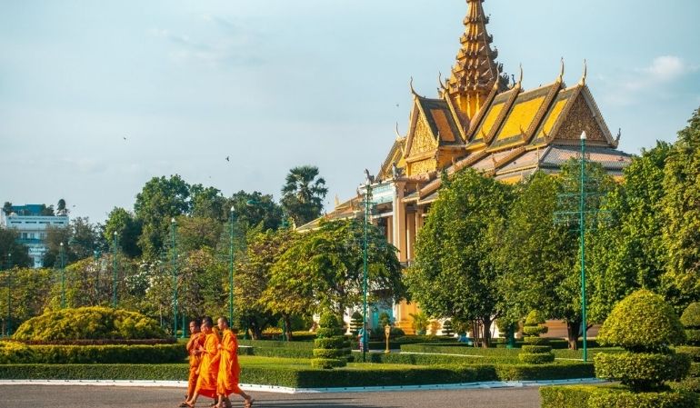 Things must consider before going to Phnom Penh