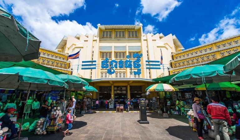 Phsar Thom Thmey Market in Phnom Penh