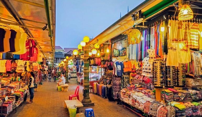Shopping in Phnom Penh Cambodia