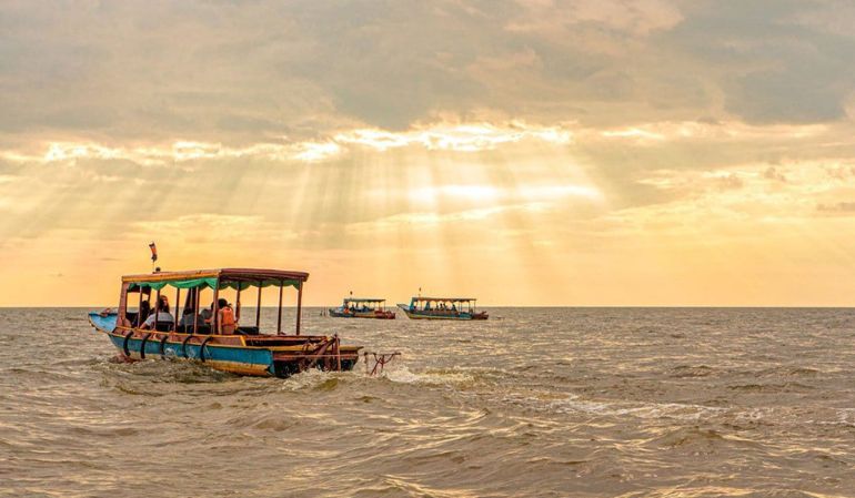 Take a Boat Trip in Tonle Sap
