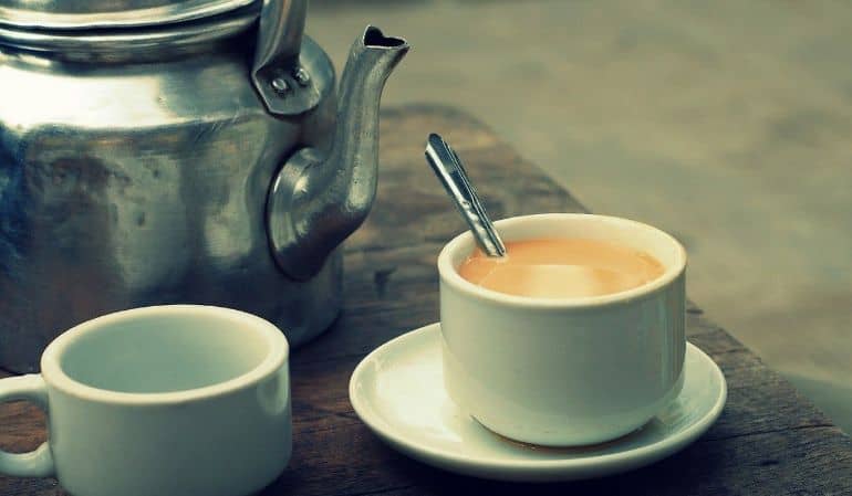 san tuyet tea in katha myanmar