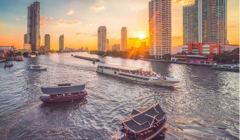 Boat Cruise on the Chao Phraya River in ayutthaya, thailand