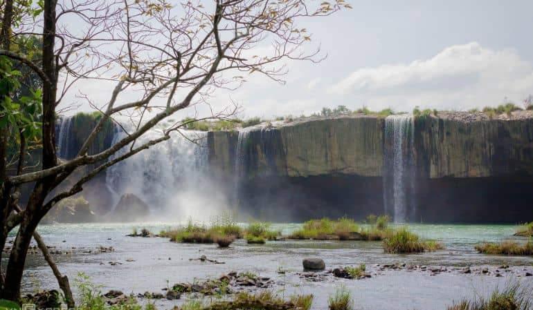 Dray nur waterfall in Dak Lak, Vietnam