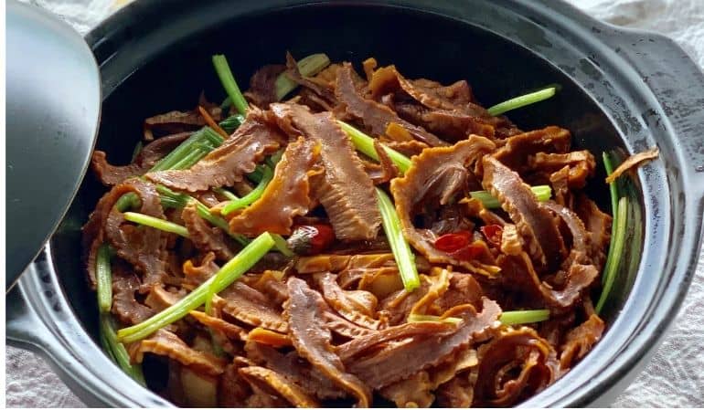 Dried bamboo shoots