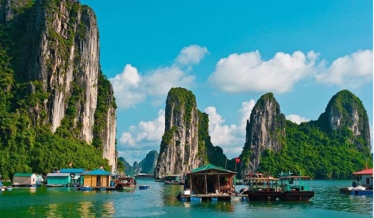 halong vietnam