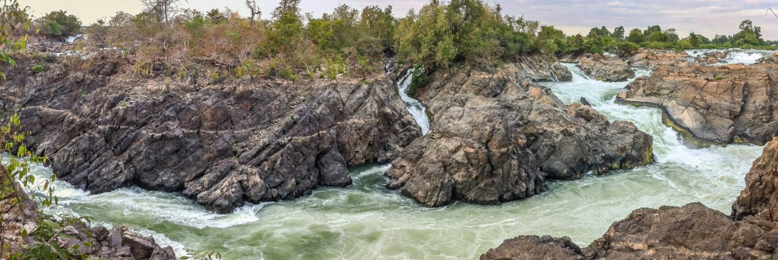 Si Phan Don Tours - Riverside Trips