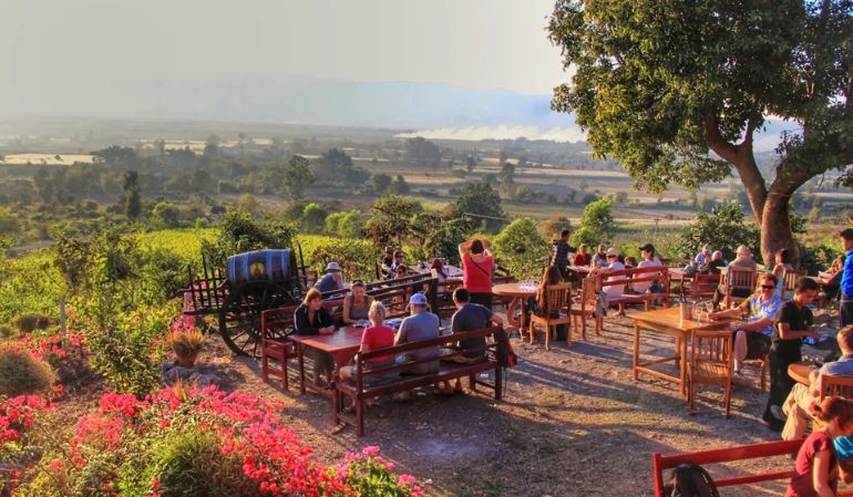 red-moutain-winery-myanmar-1