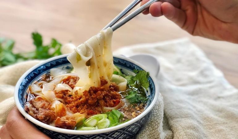 Fer and Khaopiak