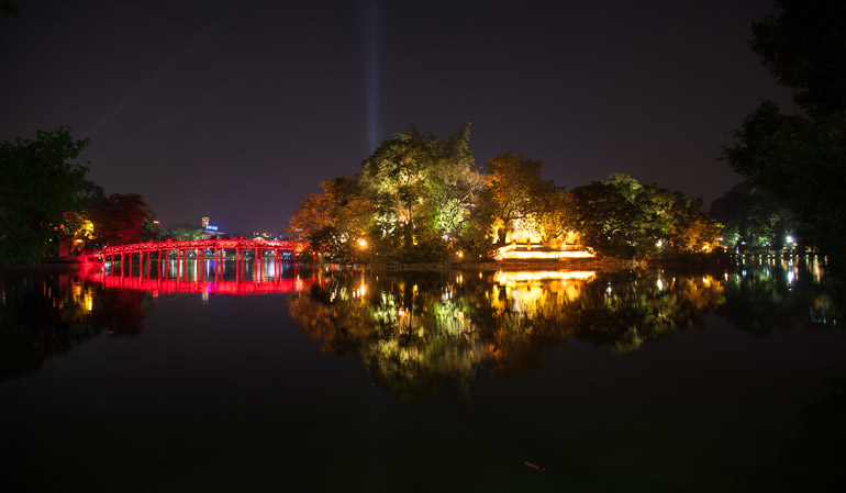 The Huc Bridge & Ngoc Son Temple at night