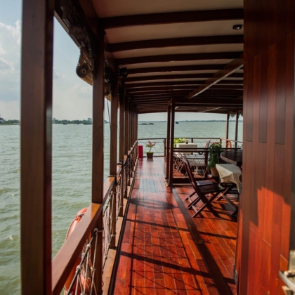 Discover Mekong River on Dragon Eyes Cruise