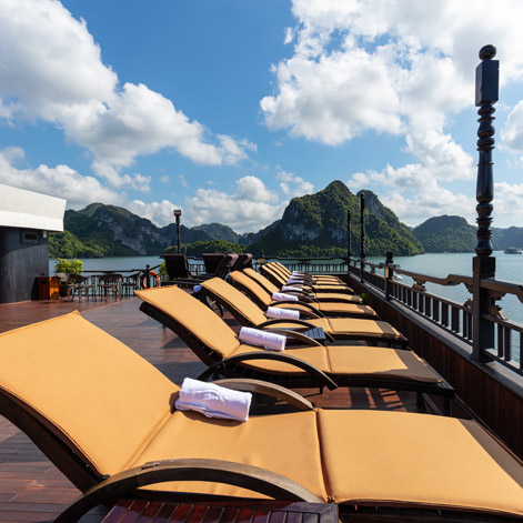 La Regina Grand Cruise in Halong Bay