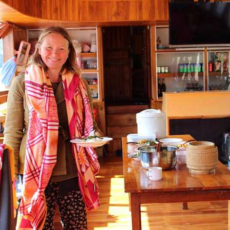 Mekong Smile Cruise Day Tour: Pak Ou