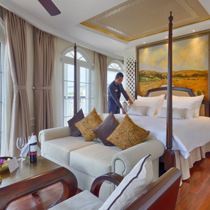 Discover Mekong River on RV Mekong Navigator Cruise
