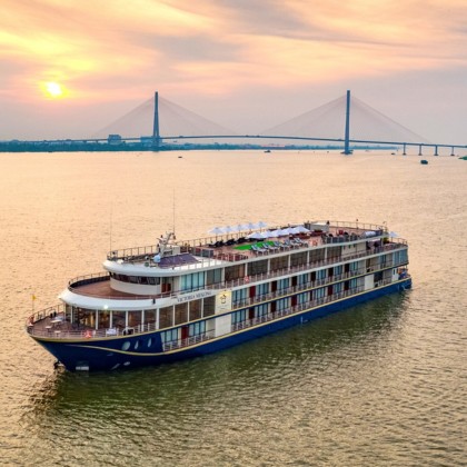 Discover Mekong River on Victoria Mekong Cruise