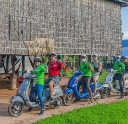 Full-Day Vespa Tour in Angkor Wat