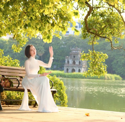 Iconic Hanoi Jeep Tour Full Day
